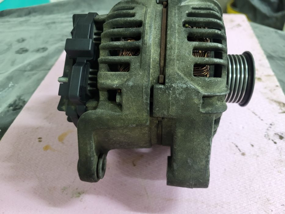 Alternator Opel Astra