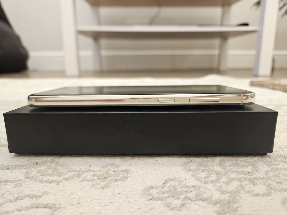 Samsung Galaxy S23+ 256 gb Plus