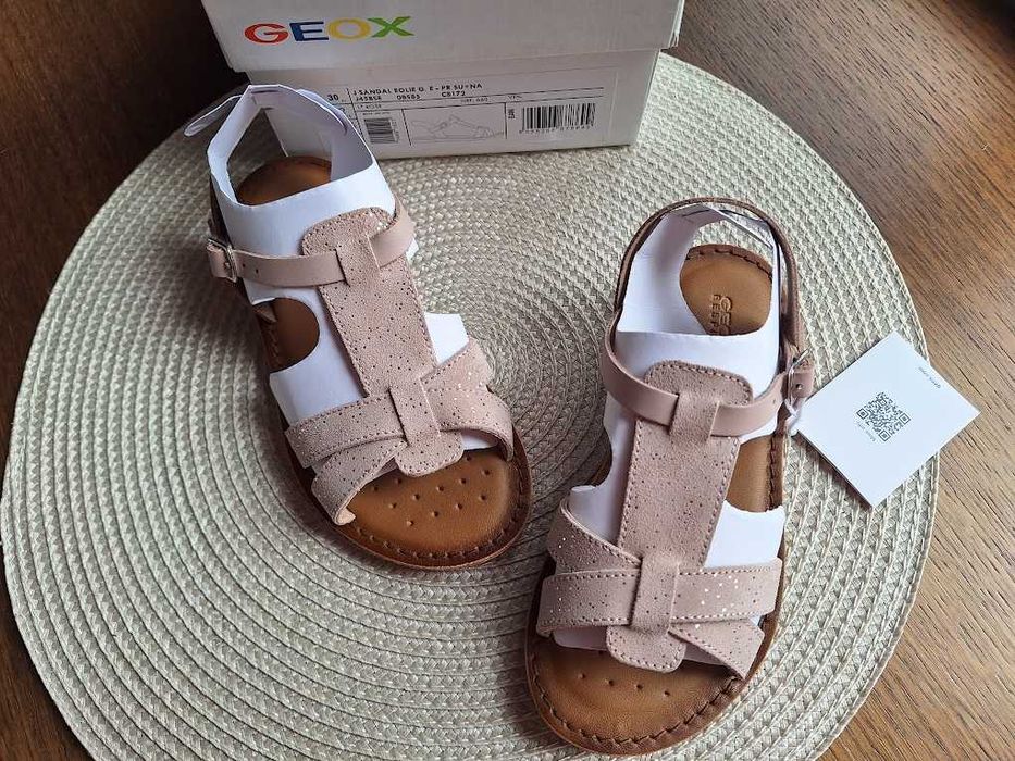 Нови сандали на Geox и Camper - н. 30