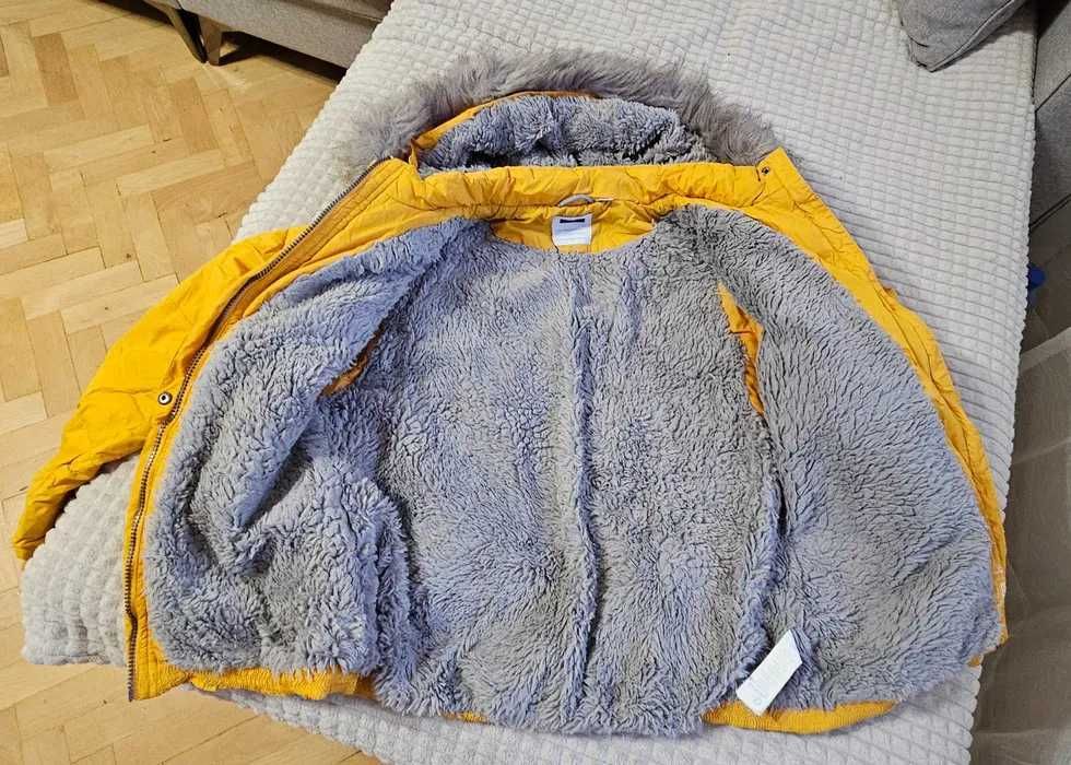 Зимно яке за момиче до 152см.
