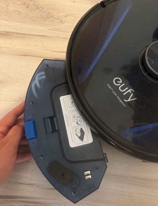 Прахосмукачка робот с моп и станция EUFY