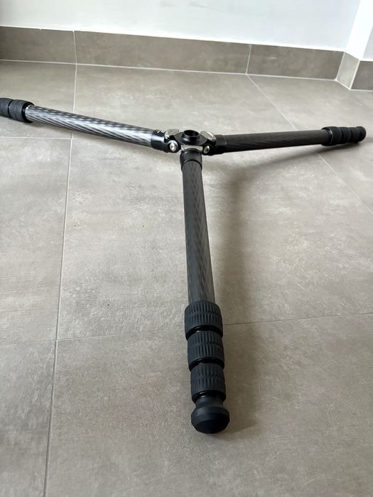 Карбонов трипод Leofoto SA-364C