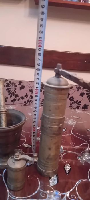 Стари вещи от бита.