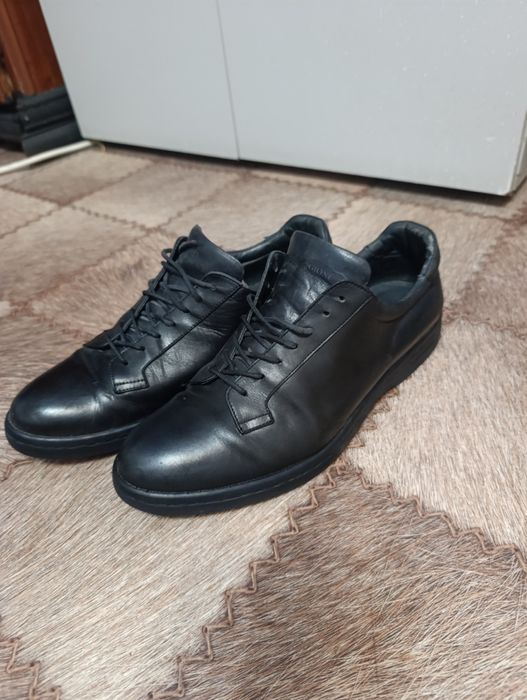 Продам кожаные туфли 42р