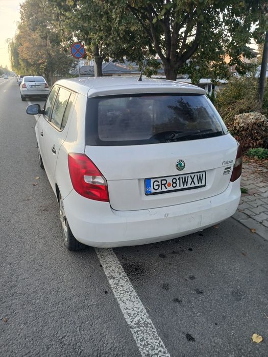 SKODA Fabia 2012 — imagine 4
