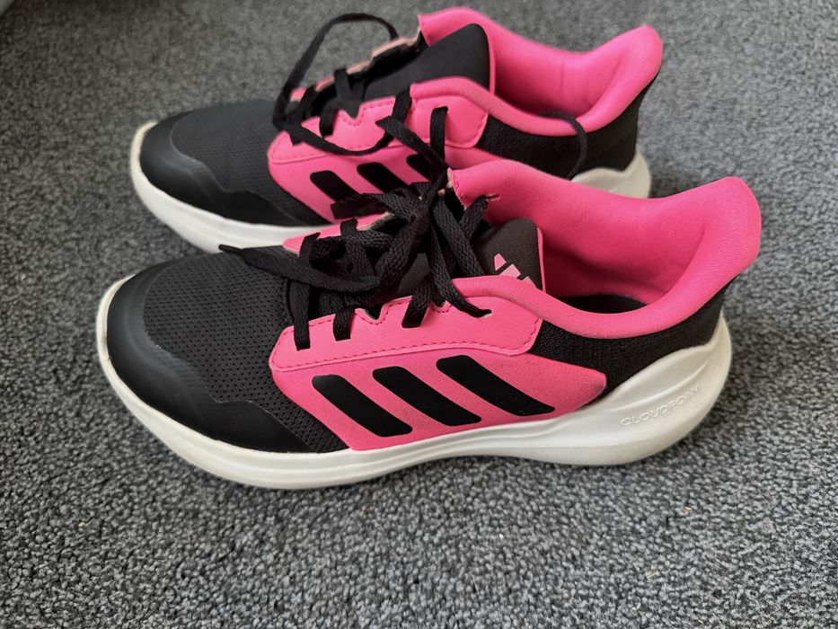 Adidas Tensaur Run 36. 2/3