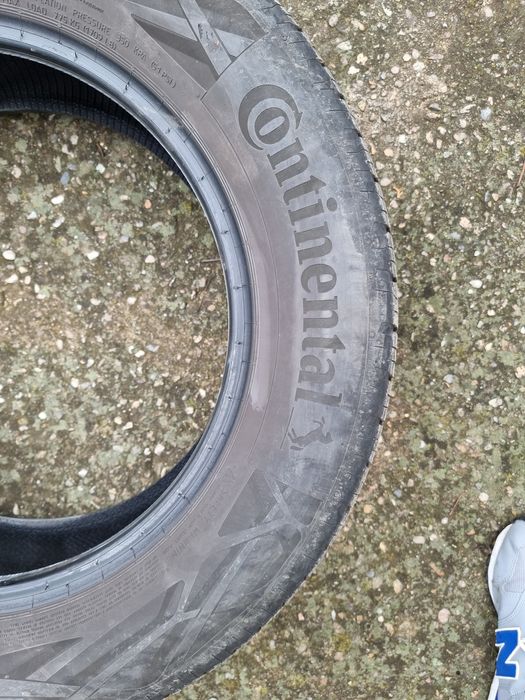 Anvelope 215/65/17 Continental de vară