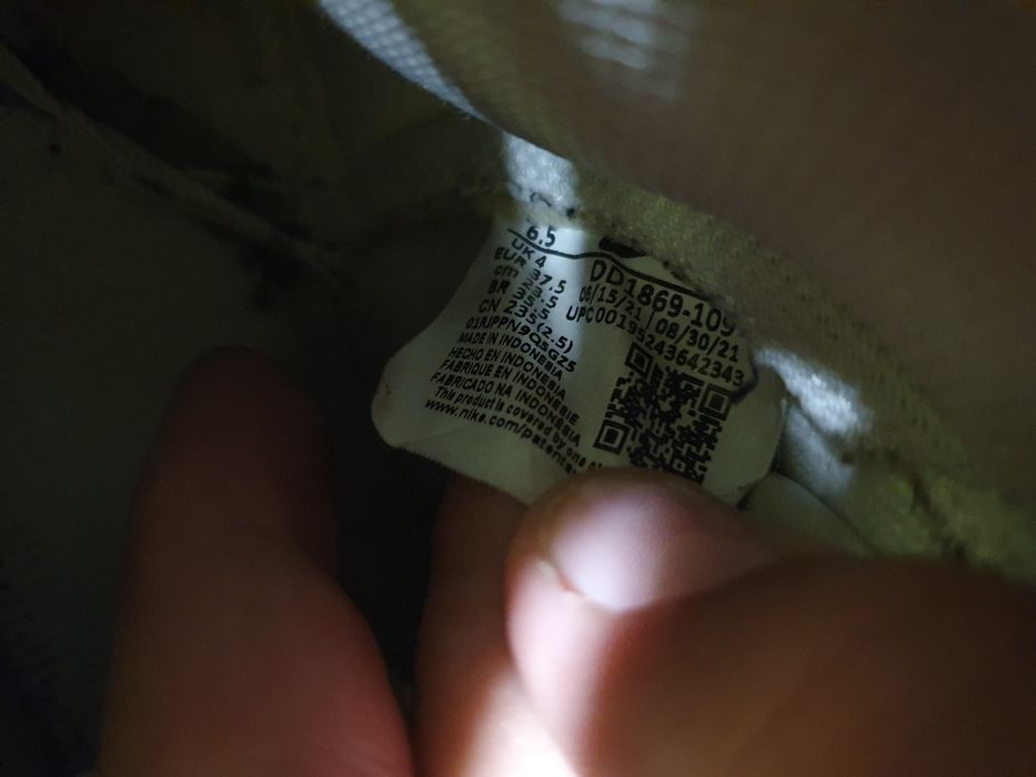 Nike Dunk High marimea 37.5