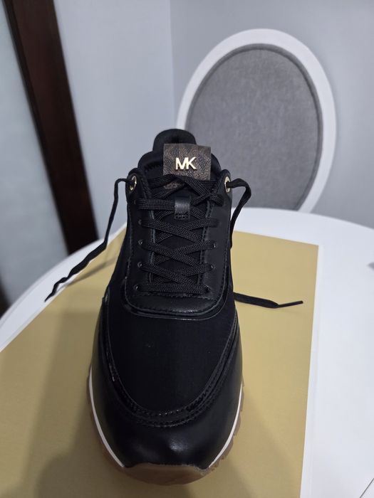 Adidasi Michael Kors