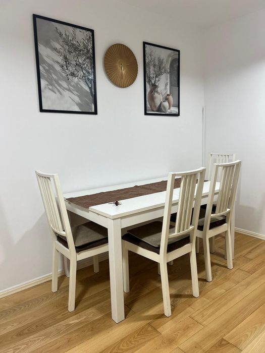 Inchiriez apartament, 3 camere decomandat Liliacului- Deva