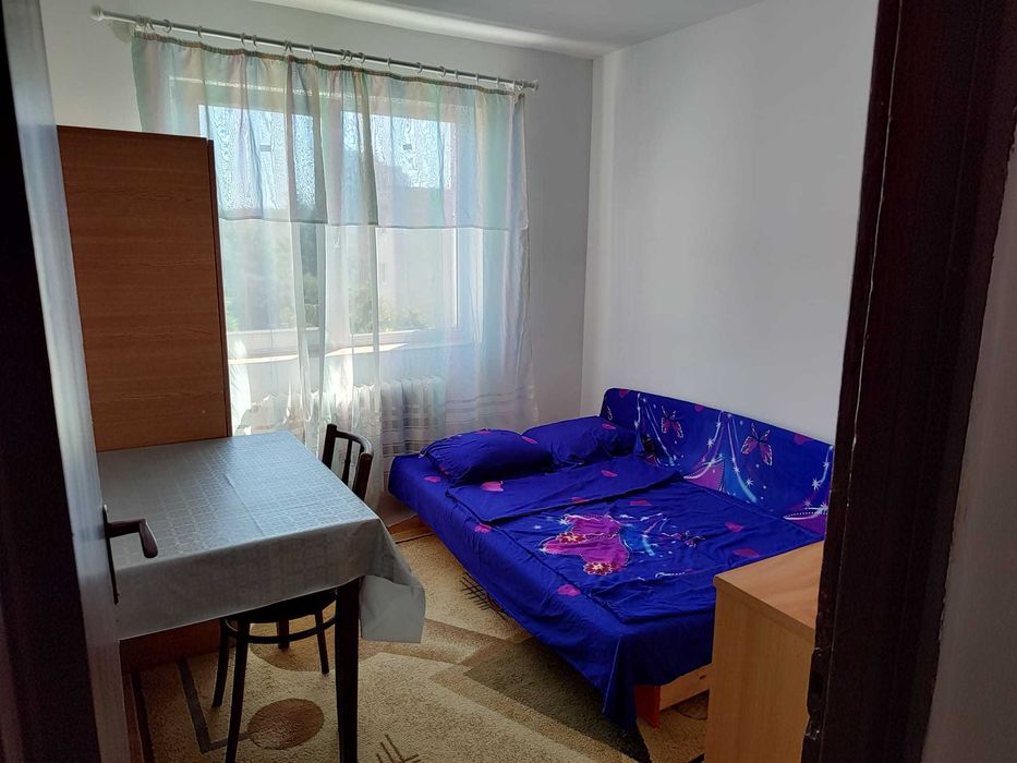 PF. Inchiriez apartament 2 camere