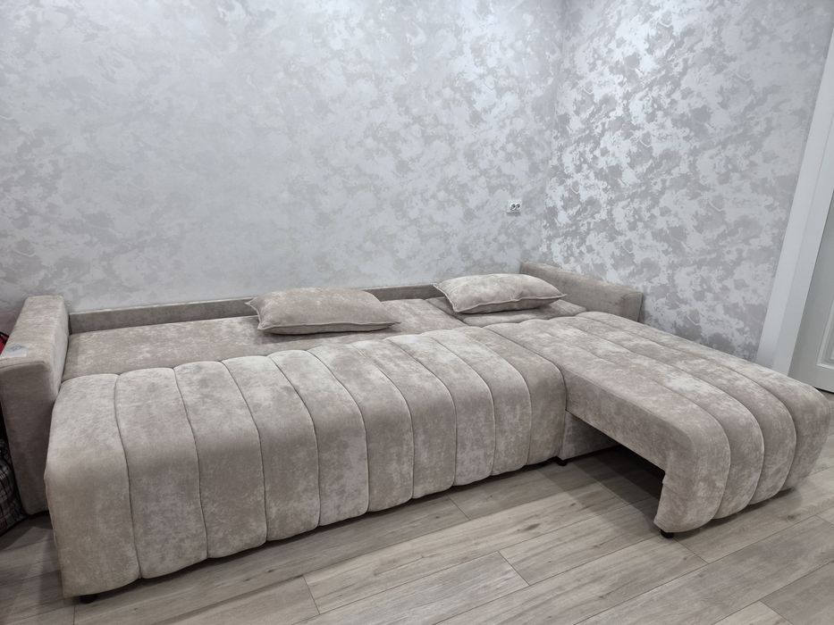Продам новый диван