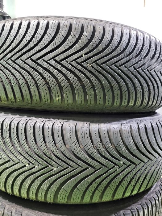 4 бр зимни 215/65/17 Michelin