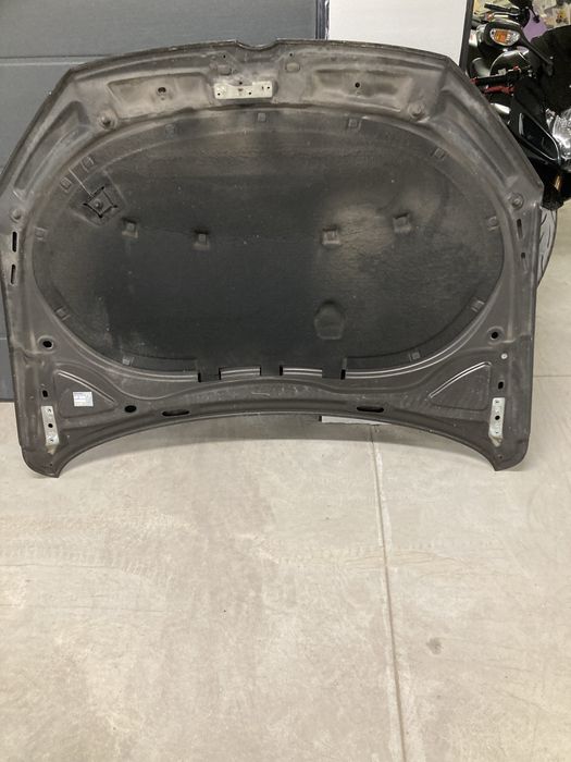 Преден капак за VW Passat B 7