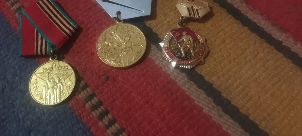 Продам советские Медали: 45 000 у.е. - Kolleksiyalash Toshkent на Olx