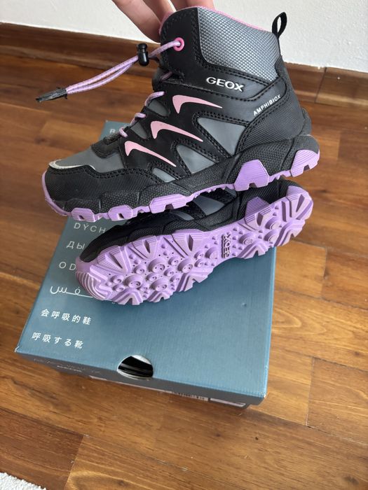 Детски маратонки Adidas и непромокаеми ботушки Adidas и GEOX