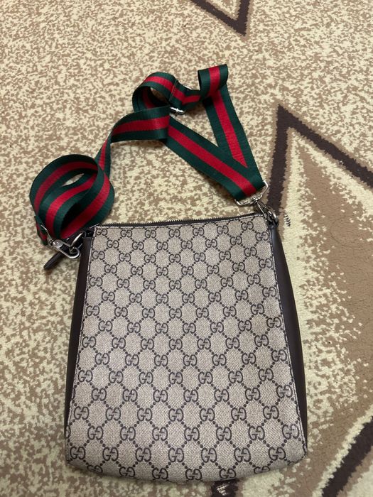 Очень классная барсетка Гуччи