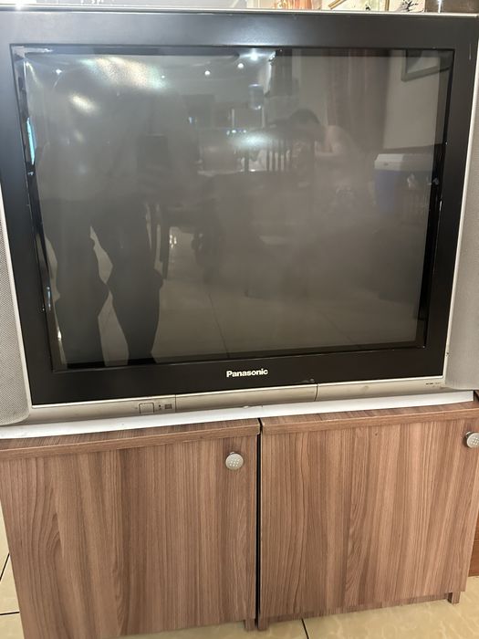 Отдам телевизор даром
