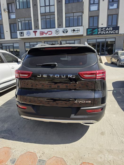 Jetour x70 2023 full pozitsiya