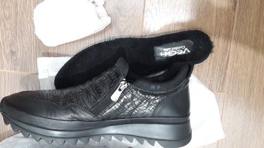 Предлагаем вам обувь.