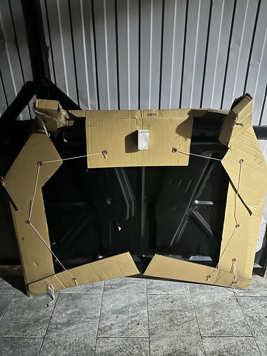 Капот на Prado 120