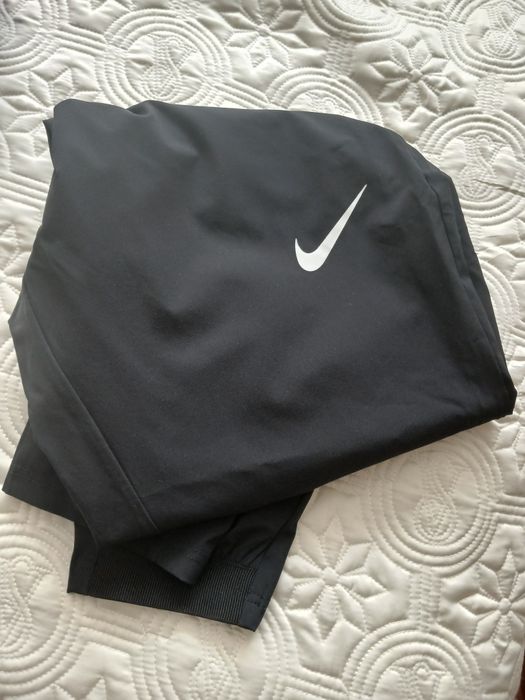 Продам Новые Штаны Nike