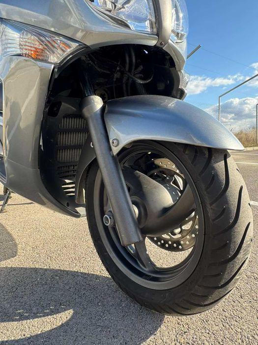 Honda Silver Wing 400