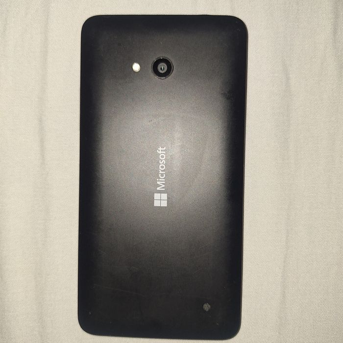 Vând telefon Microsoft Lumia 640
