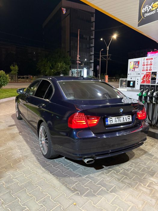 BMW Seria 3 2010 — imagine 2