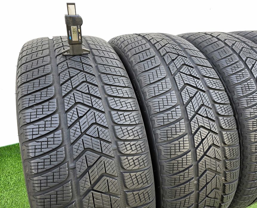 4бр. 235/55/19 PIRELLI Scorpion - зимни