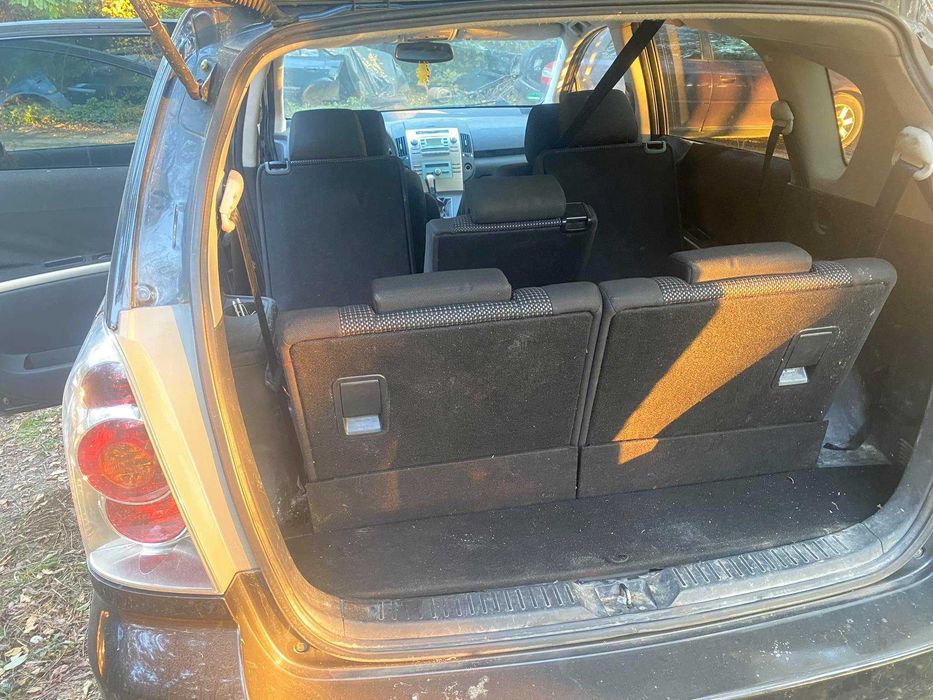 Toyota Corolla Verso на части , тойота корола версо на части