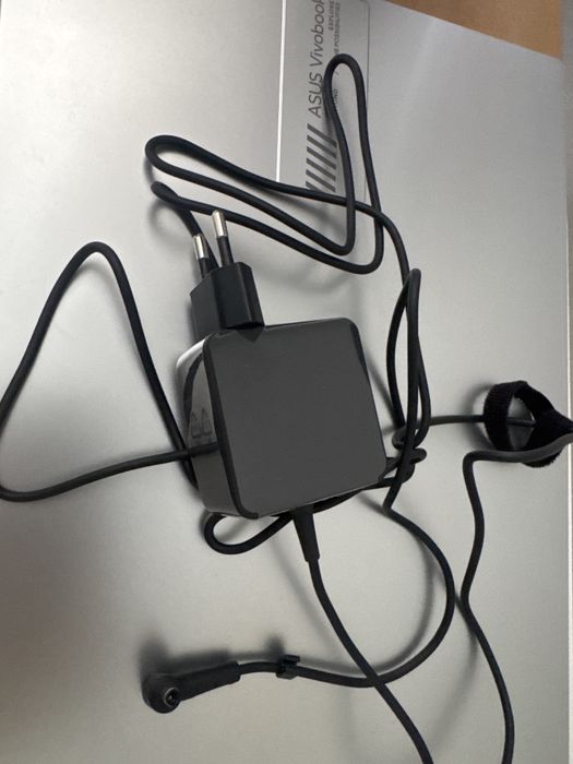 Ноутбук новый Asus