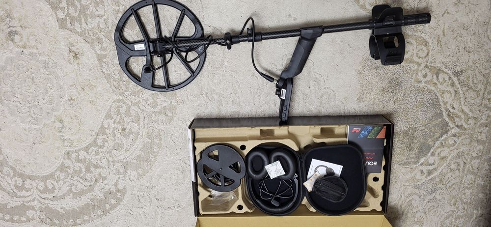 Продам металлоискатель EQU NOX 900