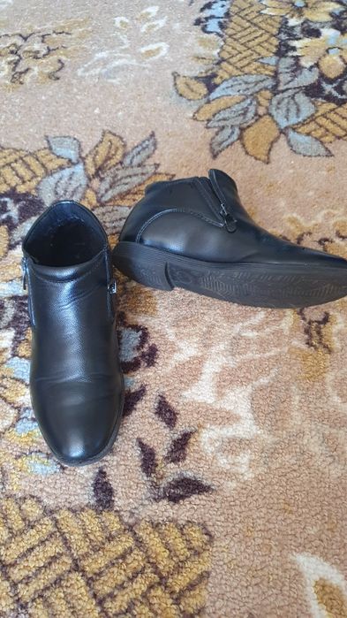 Продам обувь на мальчика