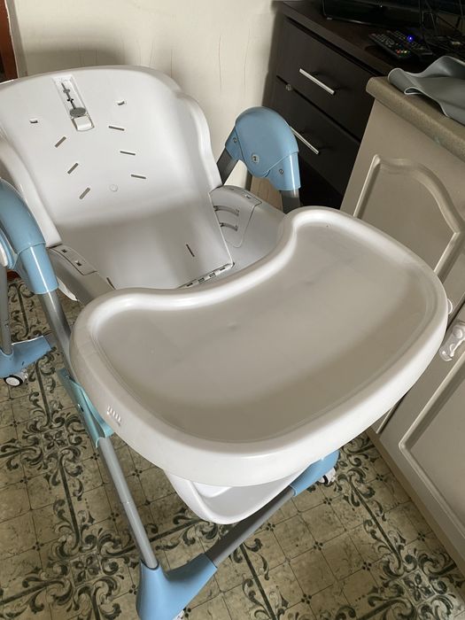 Стульчик для кормления детский