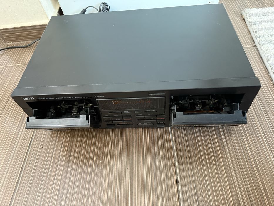 Yamaha KX-W592 Качествен Касетен Дек