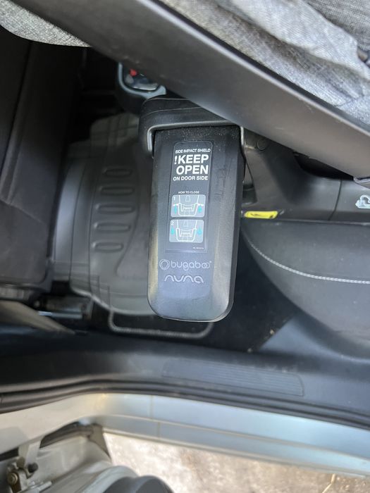 Bugaboo Turtle Air by Nuna и Изофикс база