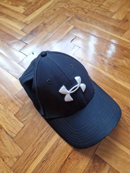 Страхотна мъжка шапка с козирка ADIDAS  и UNDER ARMOUR