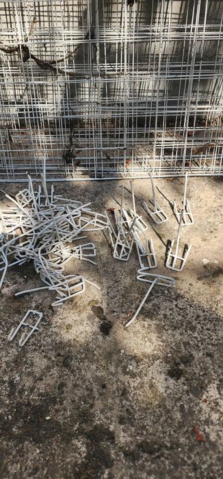 Продам вешалки для торговли.
