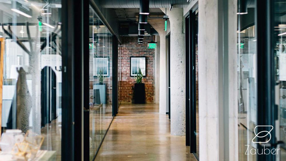 Servicii curatenie Cluj – birouri, scari de bloc, apartamente si case