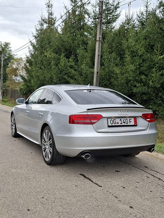 AUDI A5 * 2011* EURO 5* 180 CP* FullLed* Navigație Mmi* 6950 EURO *
