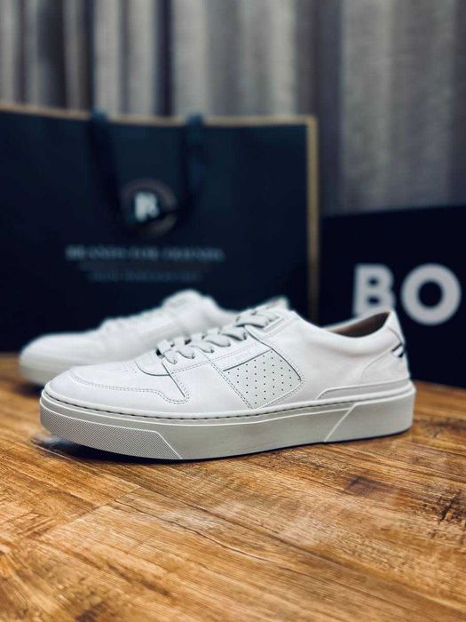 BOSS мужские кожаные кроссовки Италия РАЗМЕР 44