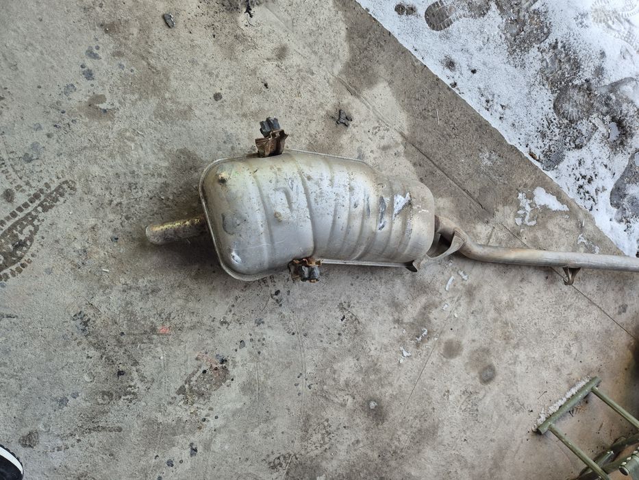 BMW e36 глушитель на BMW e36