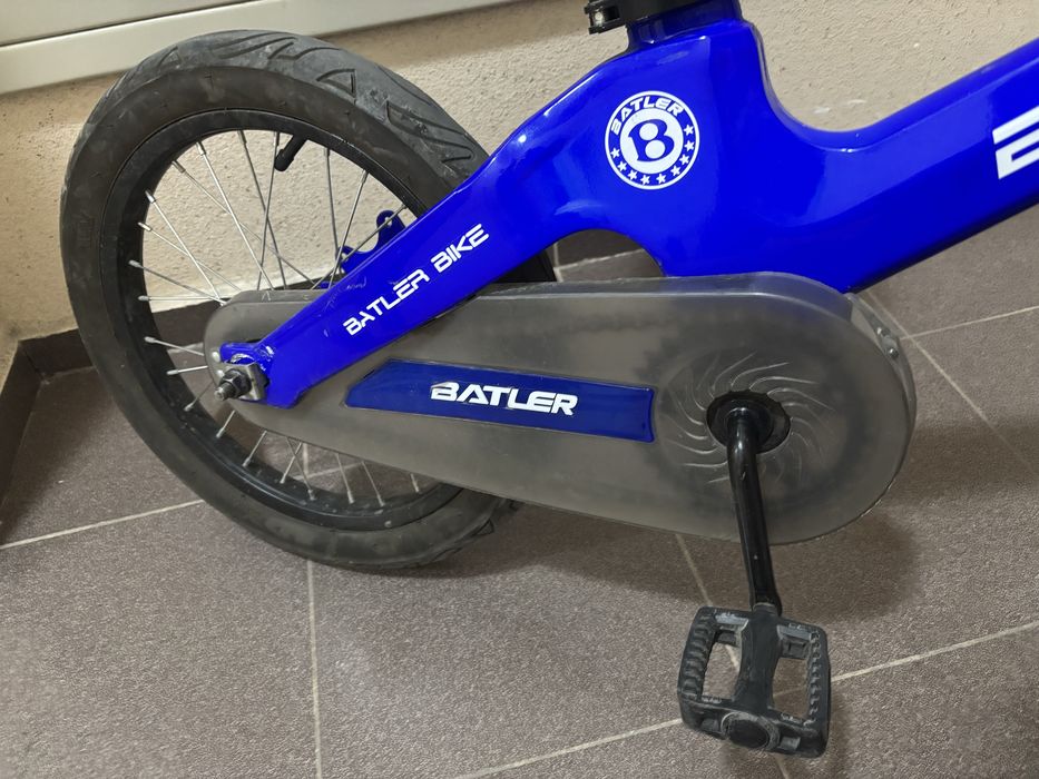 Велосипед детский на 5-7 лет