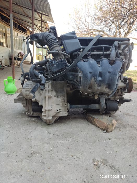 Двигатель, коробка