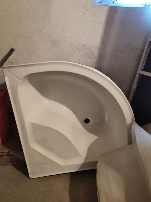 Cabină de duș nouă cu cădiţă