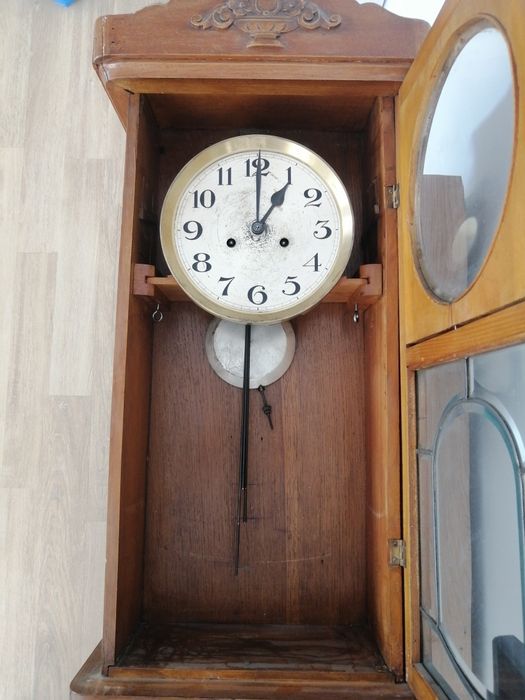 Divina Gong pendula, ceas de perete cu pendul