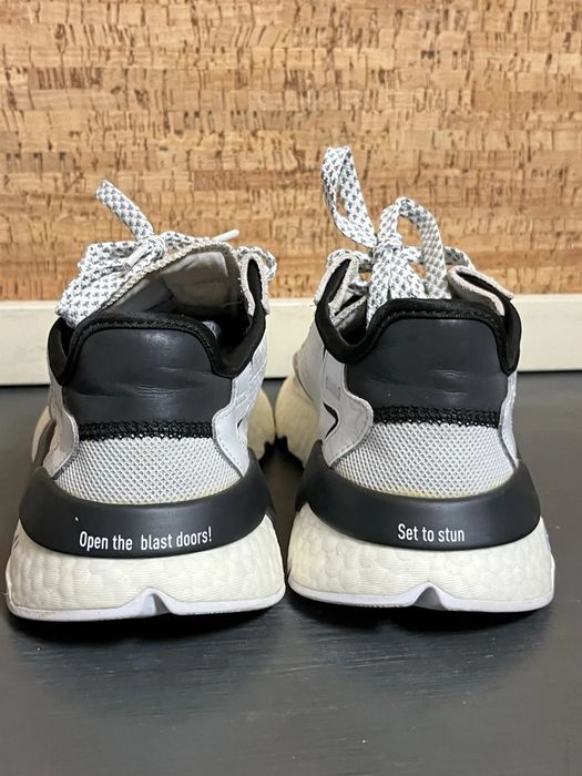 Оригинал Adidas продается