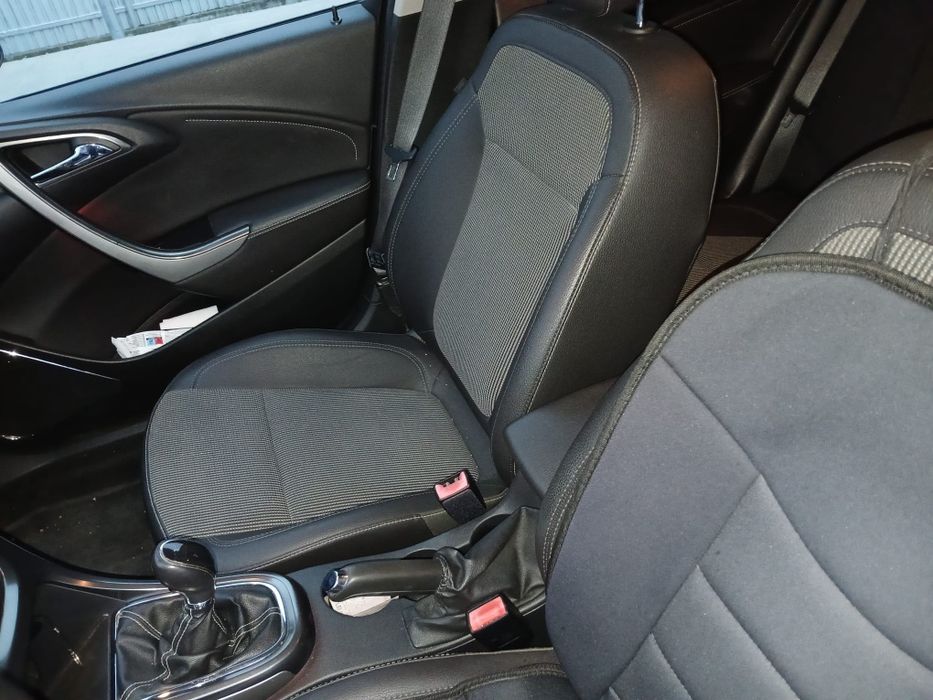 OPEL Astra 2012 — imagine 5