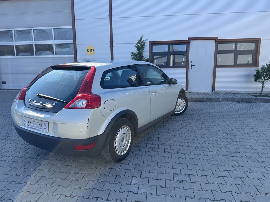 VOLVO C30 2010 — imagine 4